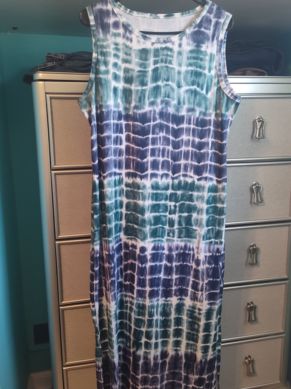 SHEIN Sleeveless Tie-Dye Maxi Dress in Teal and Navy